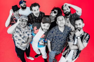 Macaco Estrela lança “O Sinal”, single que marca nova fase da banda e parceria com Milena Makuxi