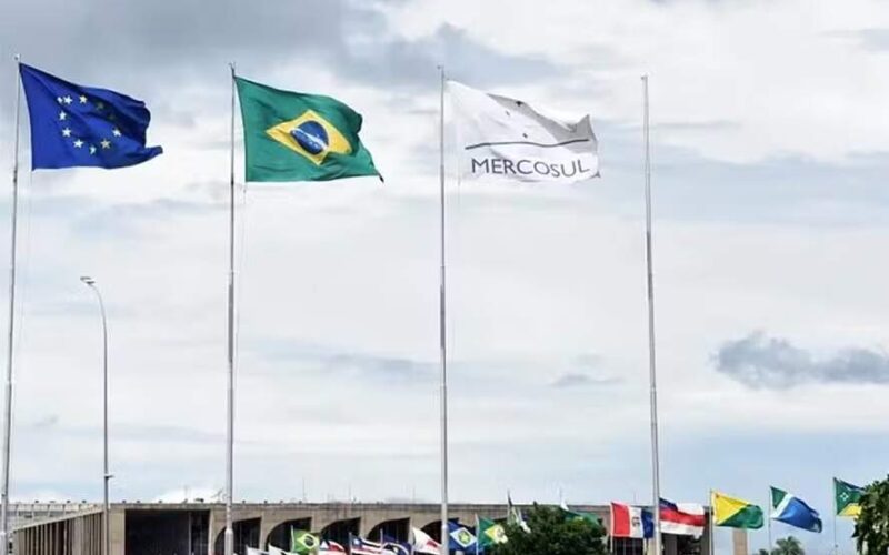 Planos do governo para estender o comando do Mercosul visam assegurar acordo com a União Europeia durante gestão brasileira.