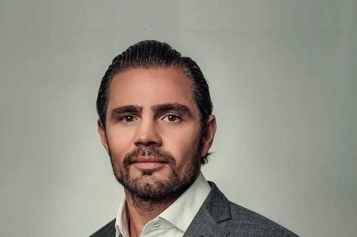 Dono do Banco Master é flagrado pela PF com documentos sobre transação imobiliária envolvendo deputado do partido de Bolsonaro