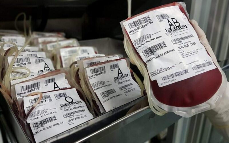 Empecilhos biológicos e éticos freiam buscas por eterna juventude.