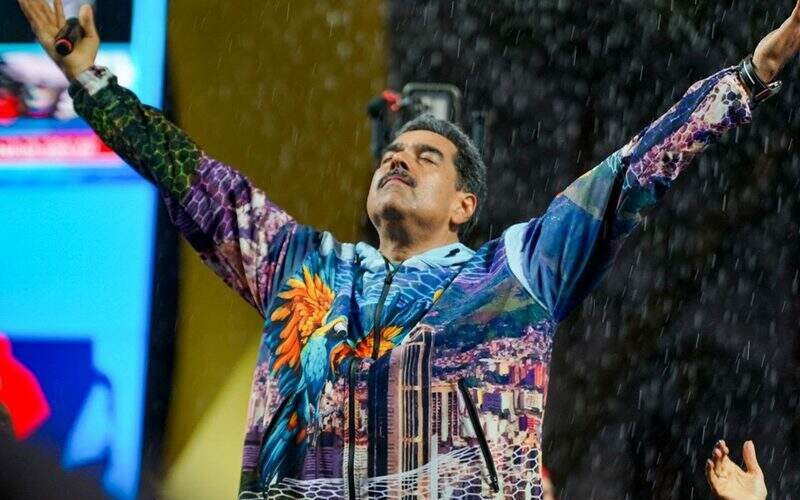 Nicolás Maduro, líder da Venezuela, afirma que, se precisar recorrer à luta armada, será em busca da paz