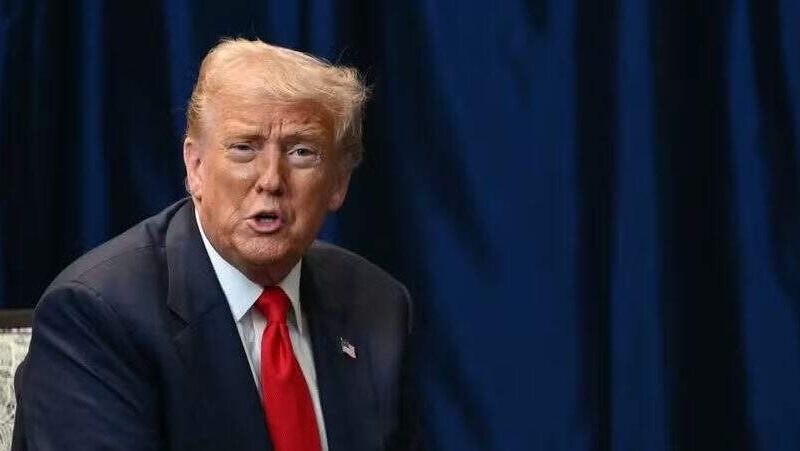 Trump inicia “batalha das cadeiras” ao provocar mudanças nos mapas eleitorais dos EUA em busca do controle da Câmara dos Deputados