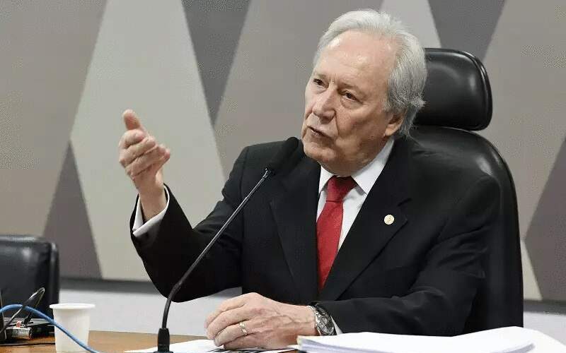 Lula planeja estratégia para criação do Ministério da Segurança Pública após saída de Lewandowski da Justiça
