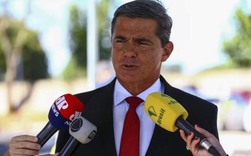 Supremo permite general condenado por conspiração a servir em unidade militar na capital do país