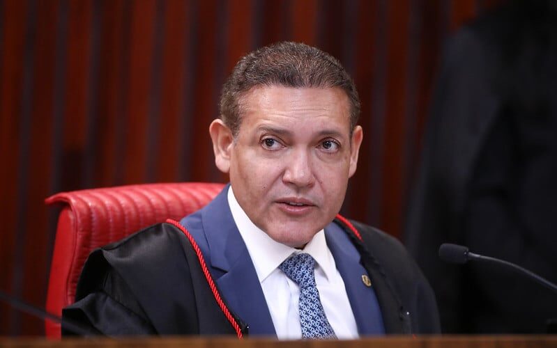 Nunes Marques assumirá a presidência do TSE com foco em equilíbrio e imparcialidade