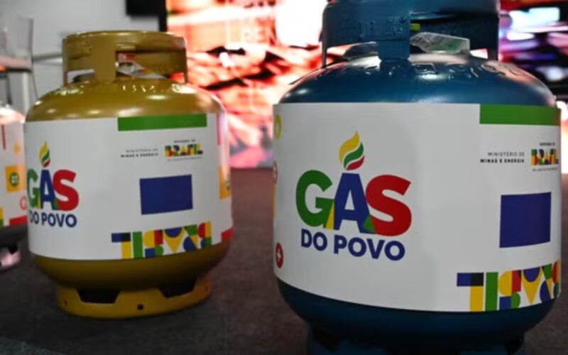 Projeto de lei garante distribuição gratuita de botijão de gás para famílias de baixa renda aprovado na Câmara dos Deputados.