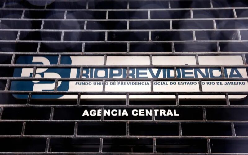 Antigo presidente do Rioprevidência é detido em ação da PF