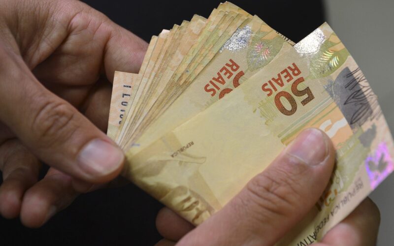 Novo investimento do governo para pagamento do saque-aniversário do FGTS alcança R$ 4,6 bilhões