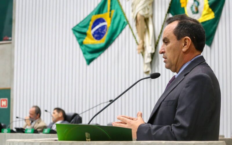 Parlamentar do PT é detido no Ceará por assédio sexual a mulher em terminal aéreo