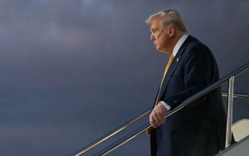Um mês de incertezas no Irã testa a liderança de Trump