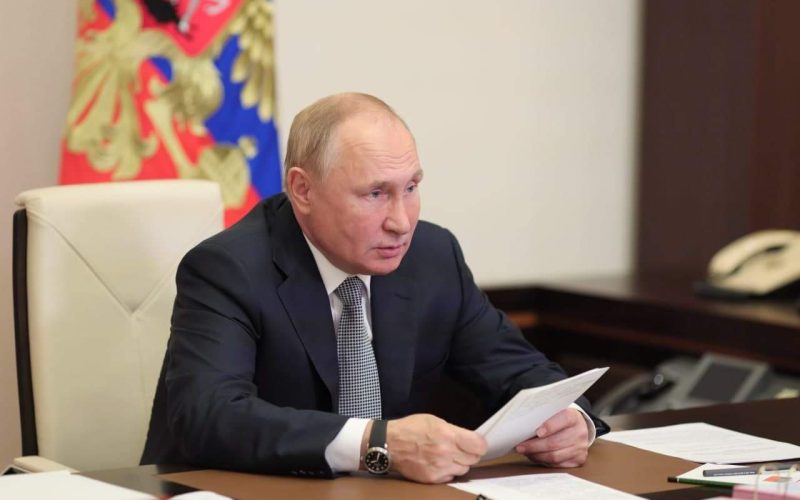 Putin assegura seu apoio contínuo ao novo líder supremo do Irã