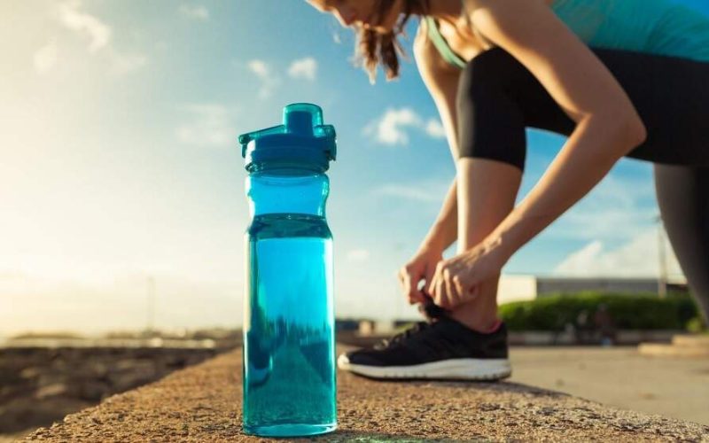 Exercícios físicos superam medicamentos no combate à depressão; saiba mais
