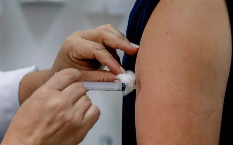 Disponibilidade da vacina contra a gripe em 16 postos de saúde de Porto Alegre