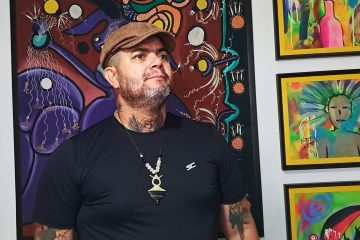 Ailton Santana leva a força da cultura pernambucana para o mundo com sua arte em cores vibrantes
