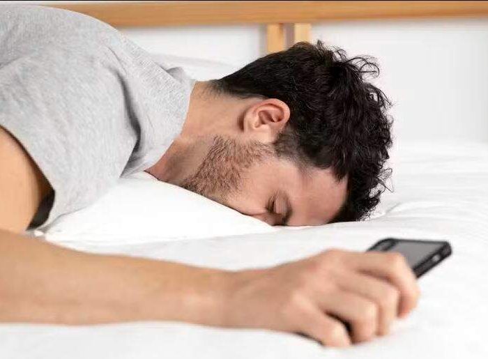 A ansiedade sexual impacta negativamente os relacionamentos dos jovens homens