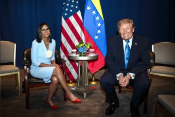 Encontro entre Trump e Delcy Rodríguez em Nova York gera indignação entre venezuelanos