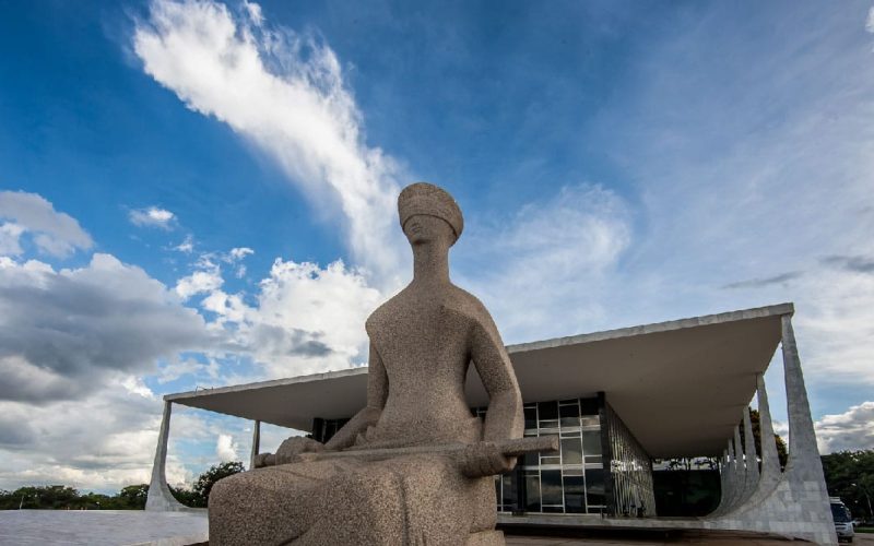 Lula sugere mudanças nas diretrizes para a seleção de ministros do STF